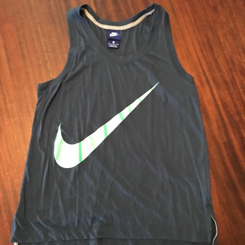 Nike tank top